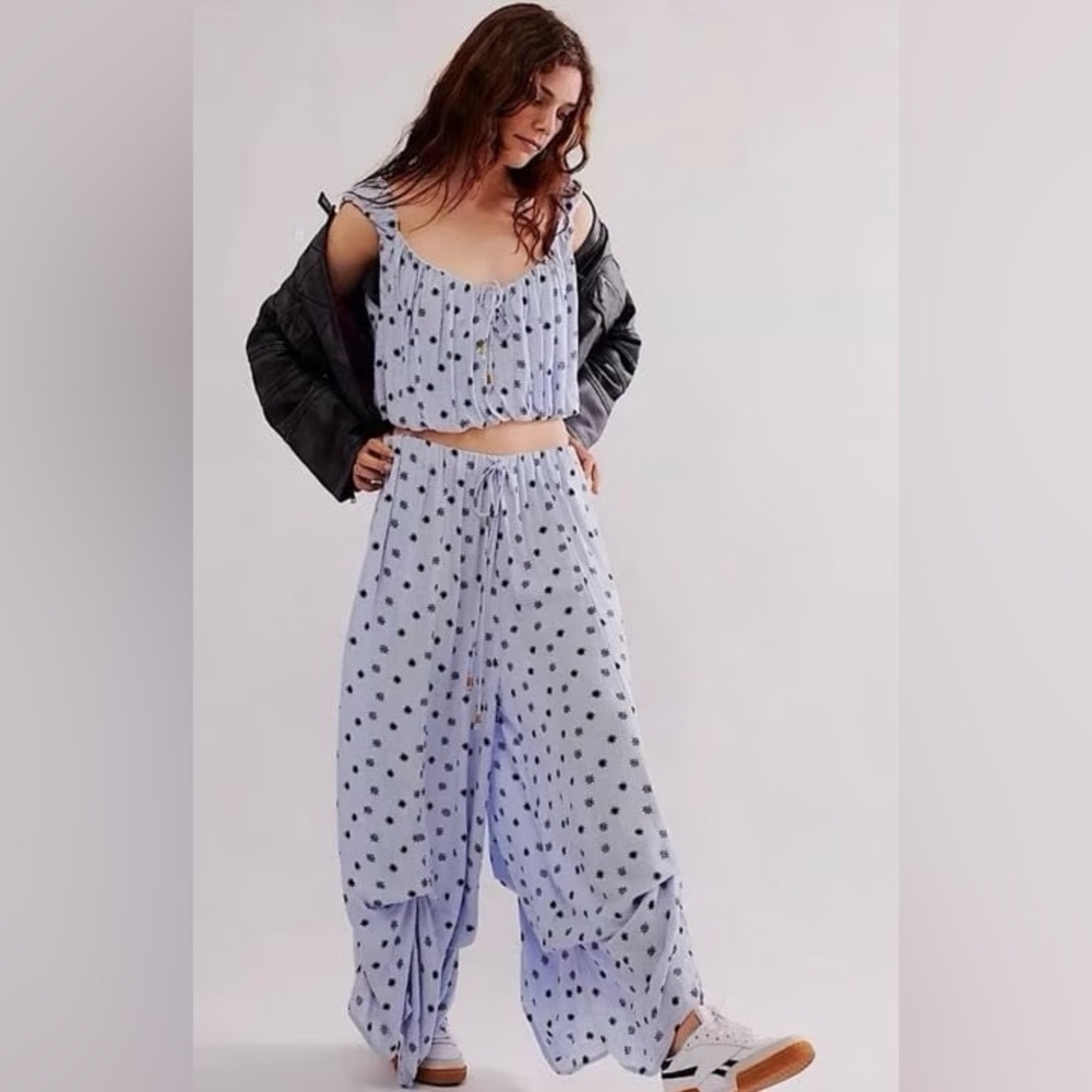 Free People This Love Cropped Tank Top NWOT - Picture 7 of 7